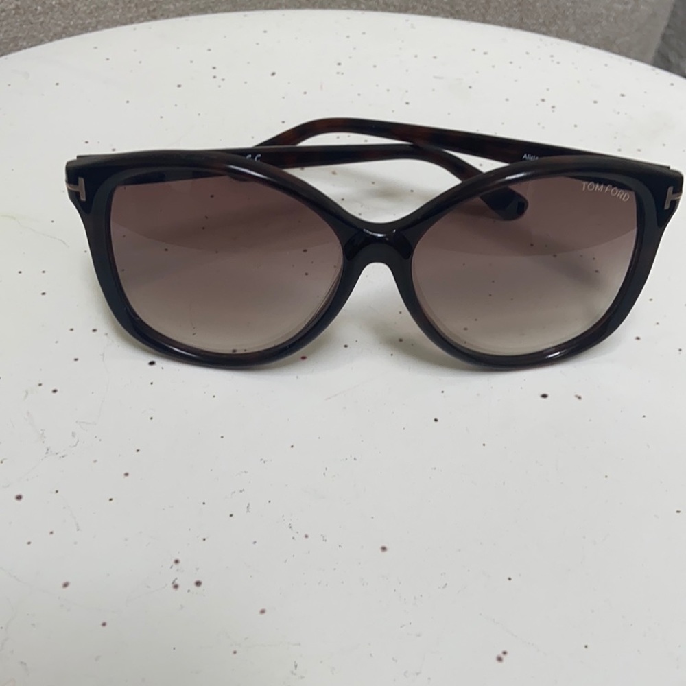 Tom Ford Alicia sunglasses